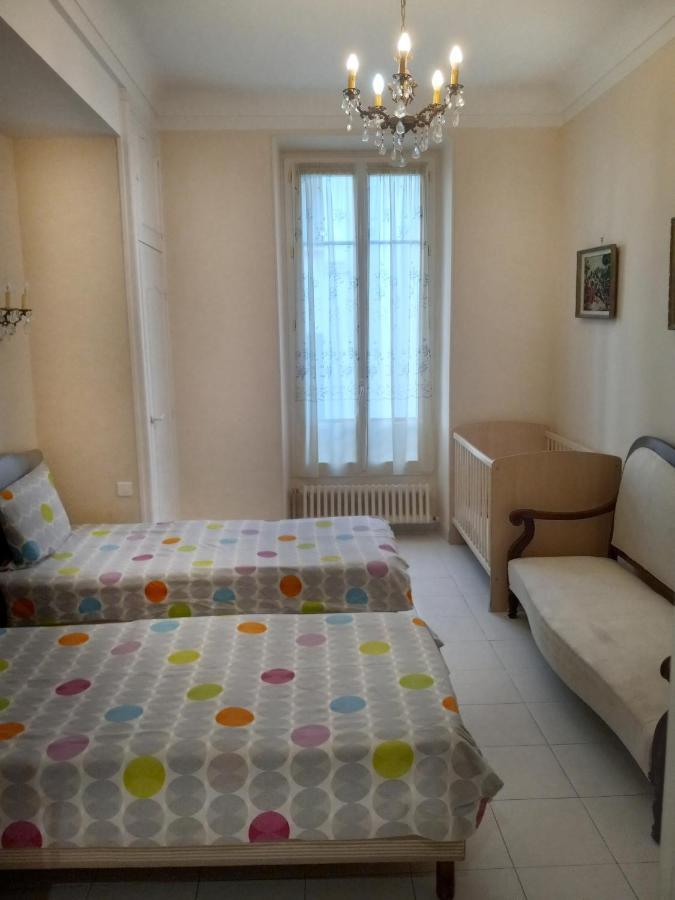 Nice Large 2Br Sunny 20 Meter Terrace Parking Beach Shops Exterior photo