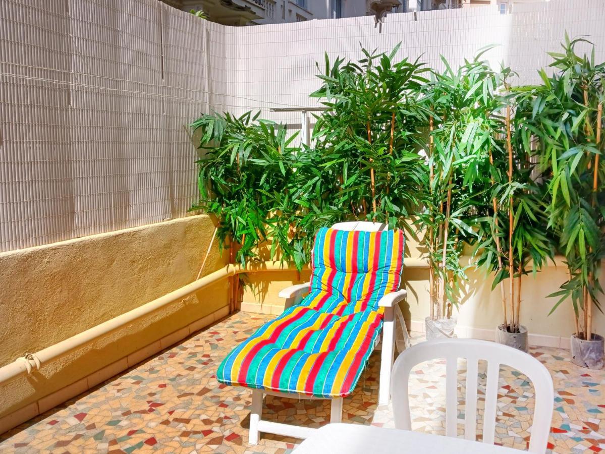 Nice Large 2Br Sunny 20 Meter Terrace Parking Beach Shops Exterior photo